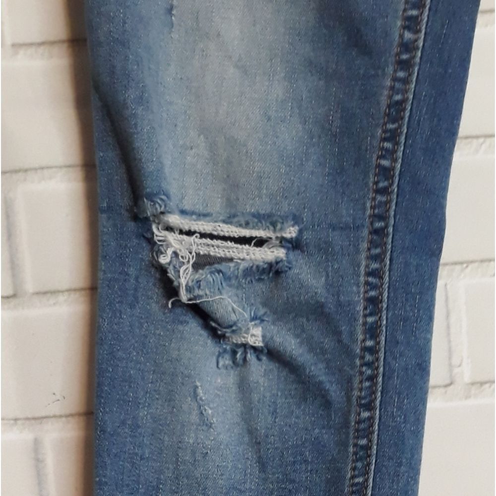 Free People Women's Distressed Skinny Stretch Denim Raw Hem Ankle Blue Jeans 24 - Picture 5 of 11